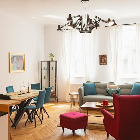 Tcf Home - Big Apartment With Free Garage Krakau Buitenkant foto