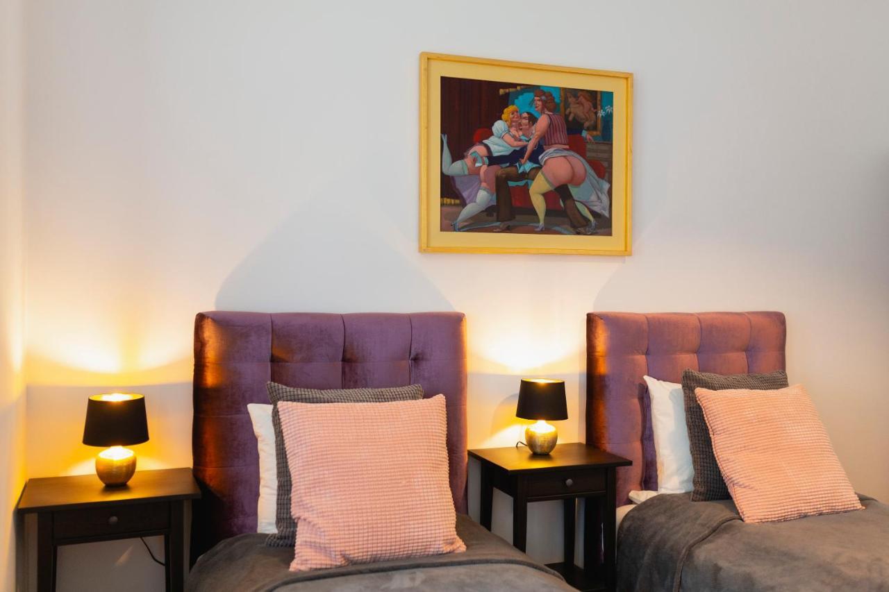 Tcf Home - Big Apartment With Free Garage Krakau Buitenkant foto